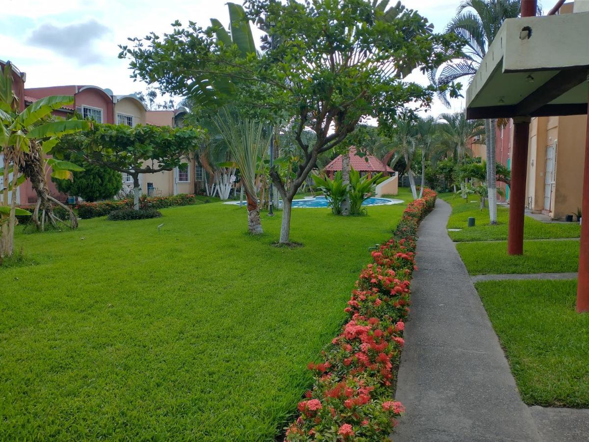 Casa Con Alberca Ixtapa Zihuatanejo Villa Luaran gambar