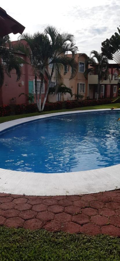 Casa Con Alberca Ixtapa Zihuatanejo Villa Luaran gambar